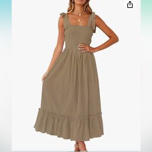 Zesica (Amazon) smocked midi dress